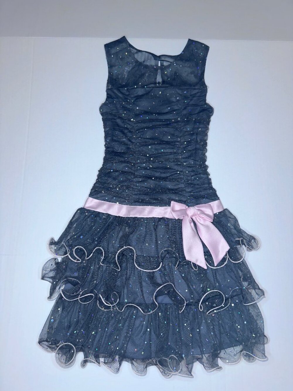 Adorable Bonnie Jean Girls Sz 12 Gray & Pink SPARKLE RUFFLE DRESS